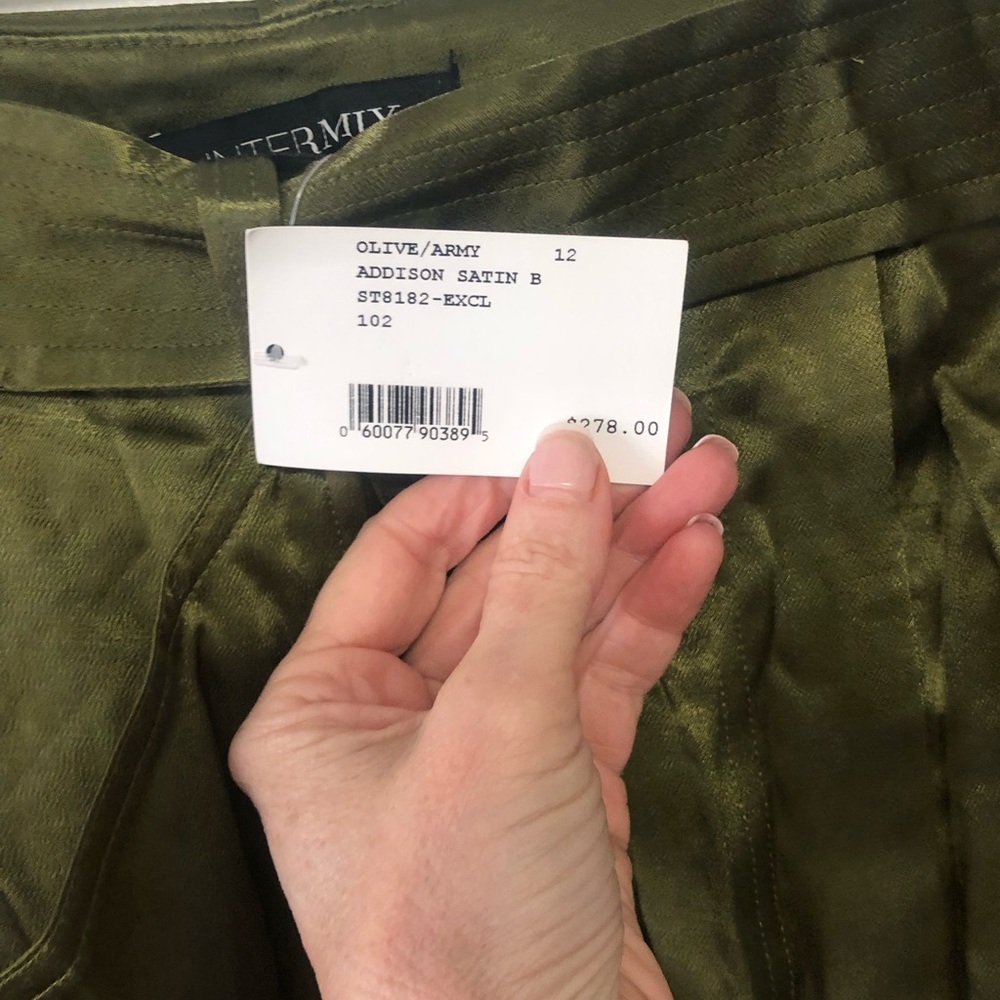 New with tags intermix satin belted cargo pant in Olive - Picture 6 of 6